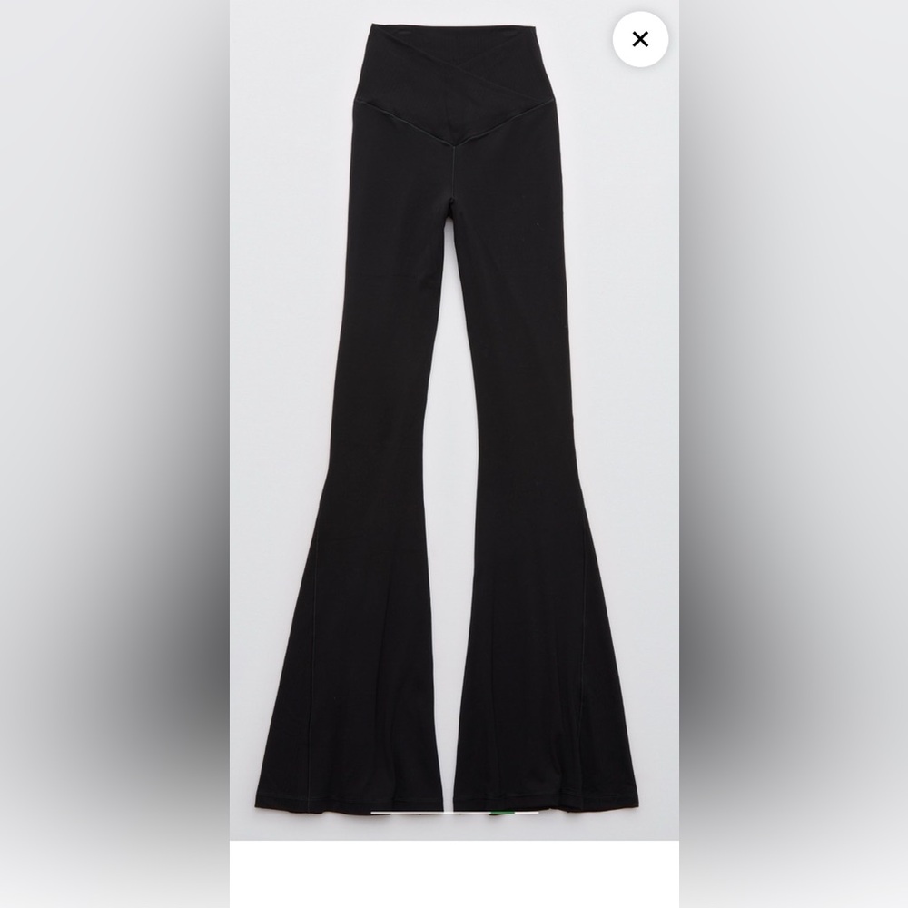 OFFLINE by Aerie Real Me High Waisted Crossover Rib Superflare Legging